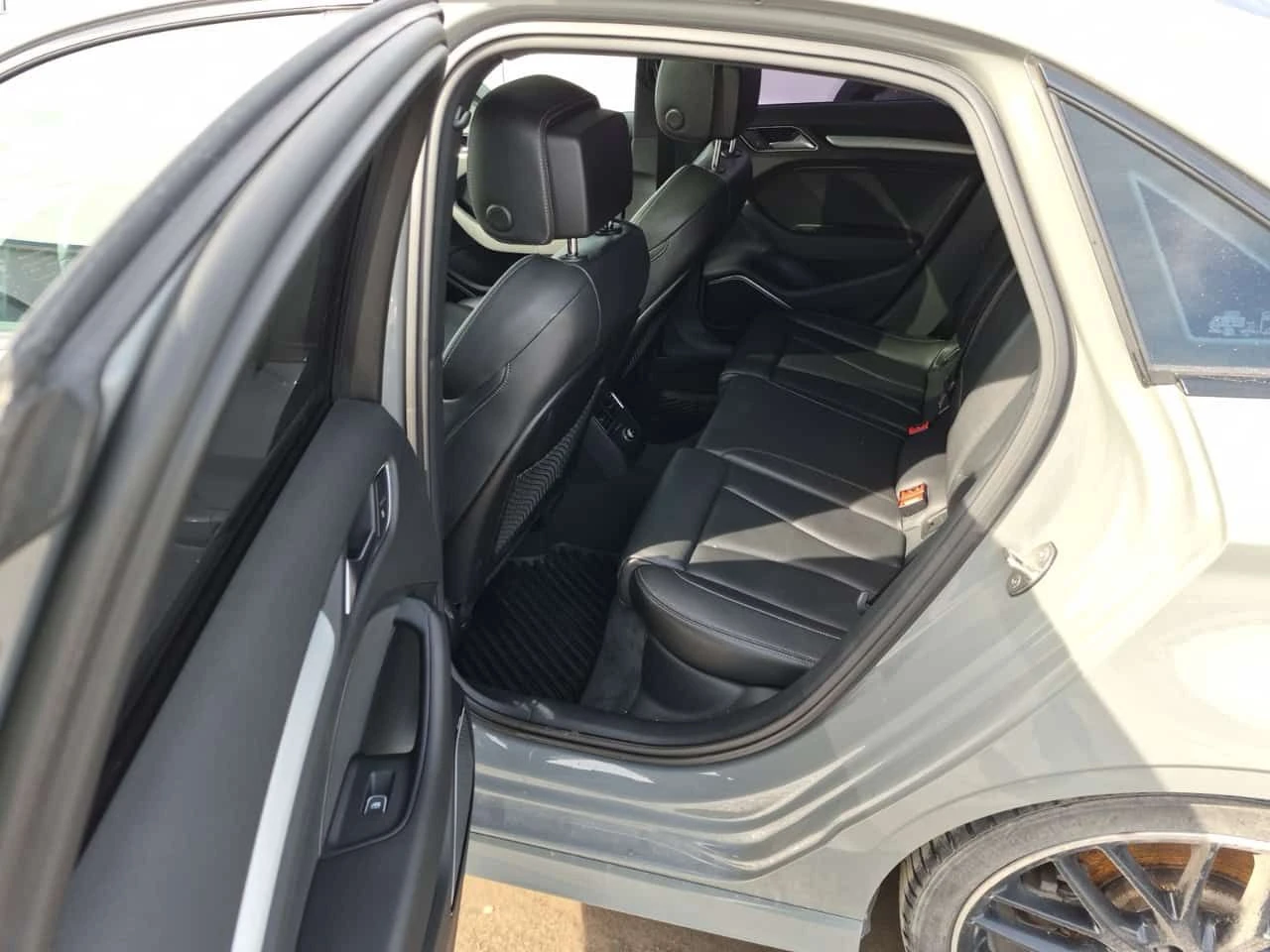 Audi A3 * TECHNIK * CARFAX * ПОДГРЕВИ * КАМЕРА * ШИБИДАХ *, снимка 12 - Автомобили и джипове - 54200407