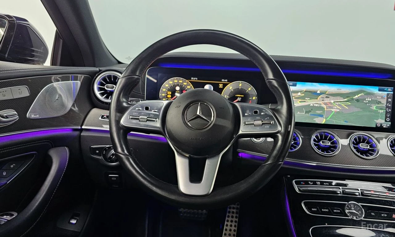 Mercedes-Benz CLS 300 AMG LINE* BURMESTER* HEAD-UP* CARBON* ОБДУХВАНЕ, снимка 10 - Автомобили и джипове - 54458926