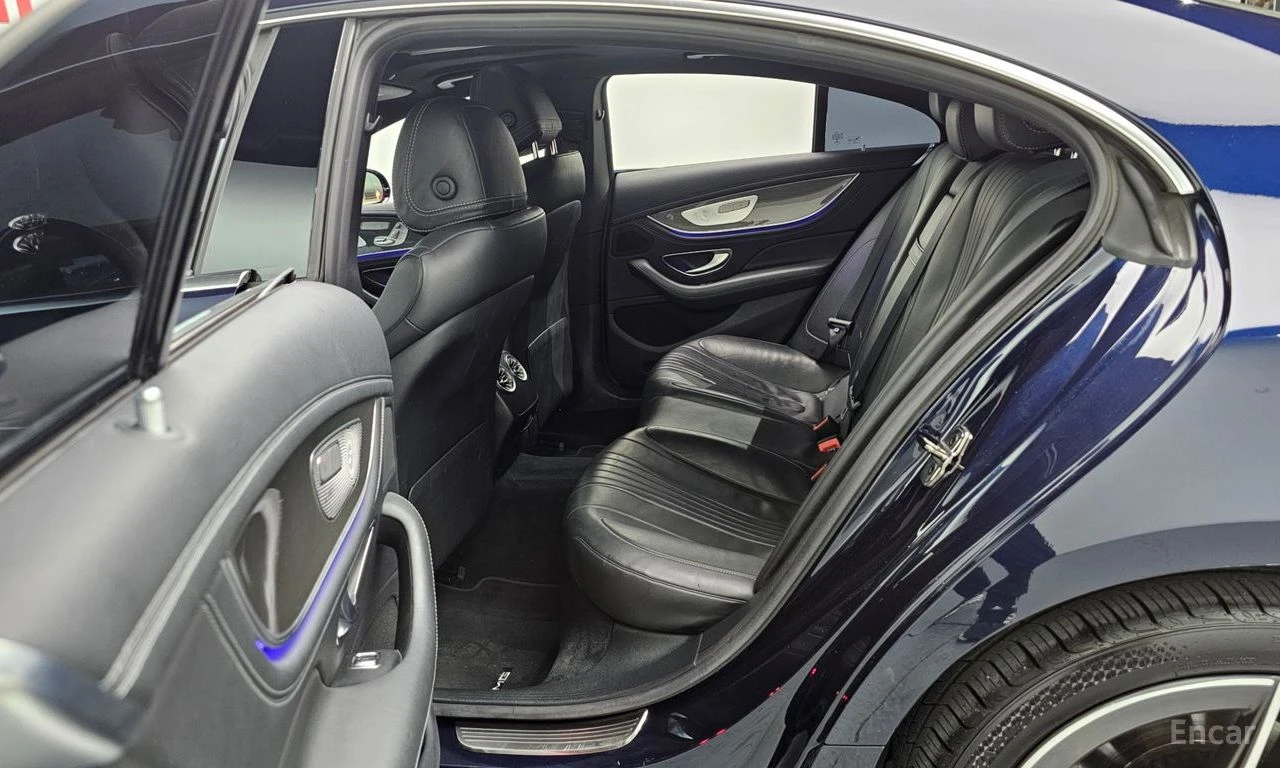 Mercedes-Benz CLS 300 AMG LINE* BURMESTER* HEAD-UP* CARBON* ОБДУХВАНЕ, снимка 15 - Автомобили и джипове - 54458926