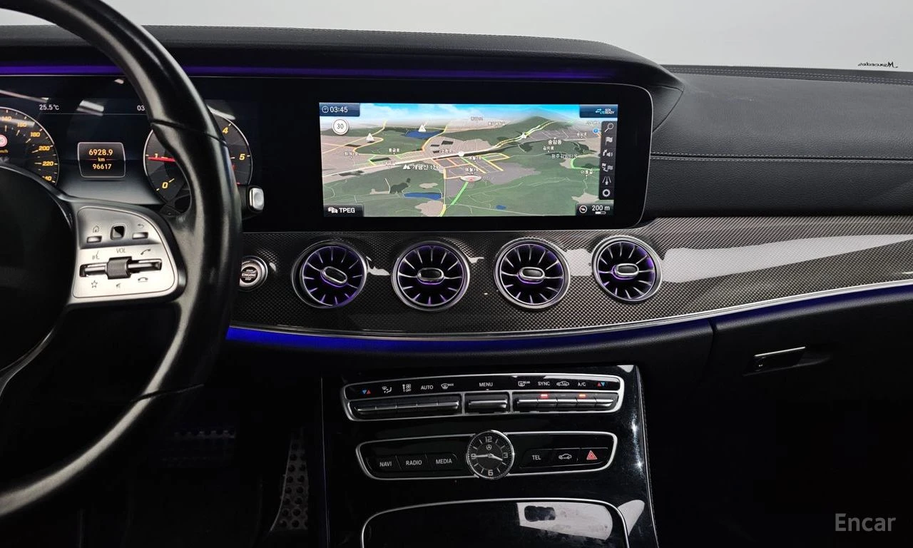 Mercedes-Benz CLS 300 AMG LINE* BURMESTER* HEAD-UP* CARBON* ОБДУХВАНЕ, снимка 12 - Автомобили и джипове - 54458926
