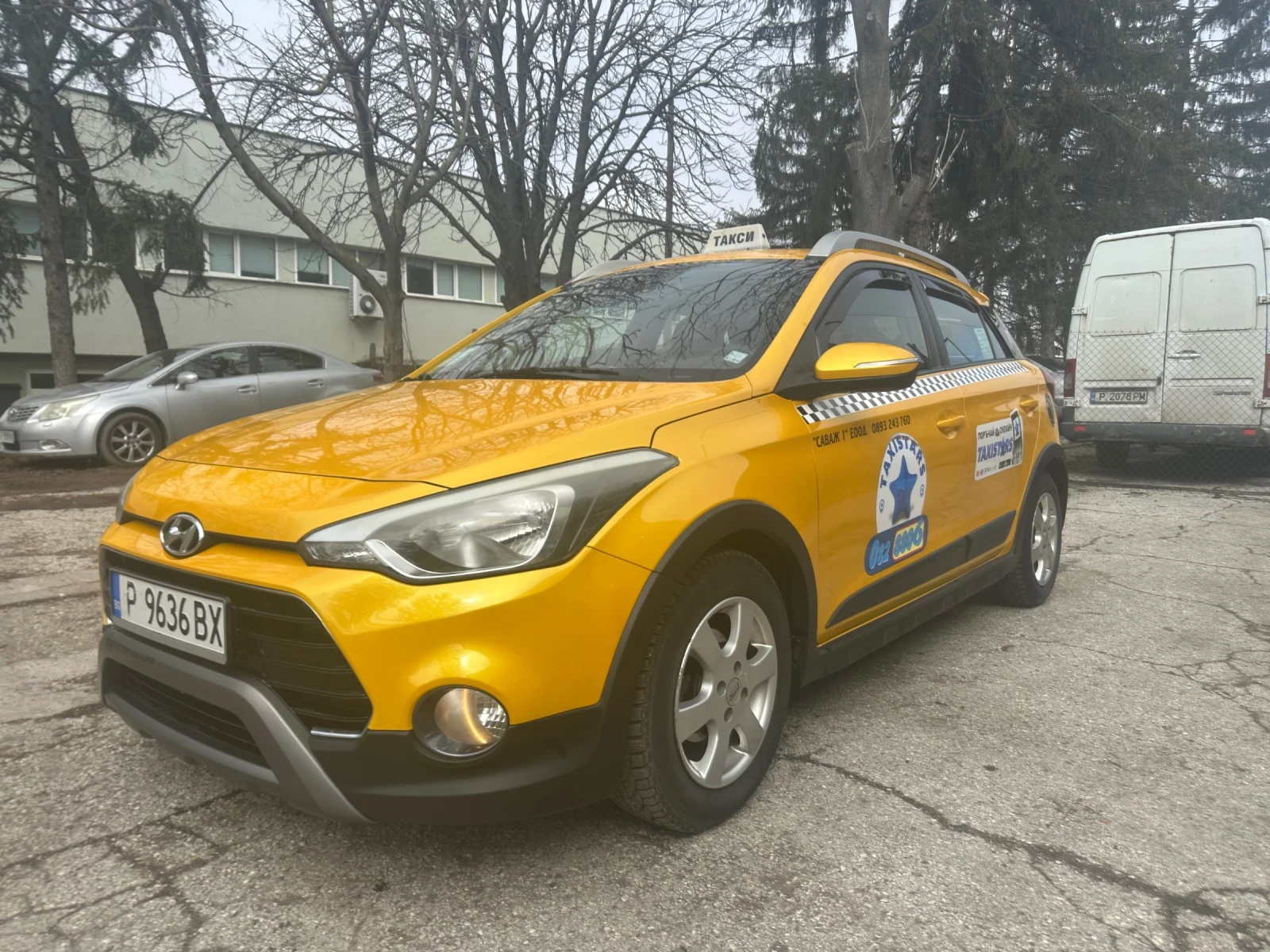 Hyundai I20 Activ , снимка 4 - Автомобили и джипове - 55155518