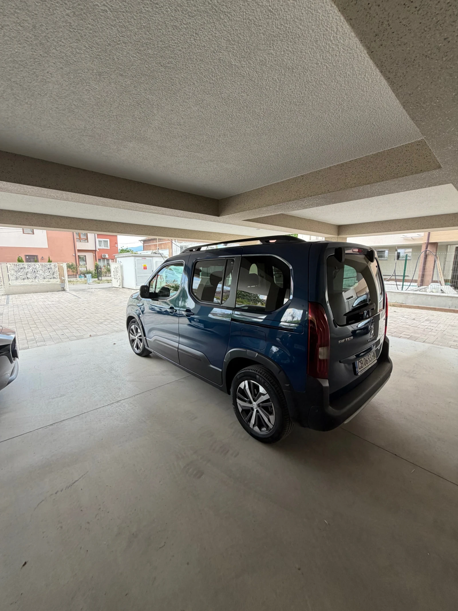Peugeot Rifter GT LINE, снимка 3 - Автомобили и джипове - 55647683