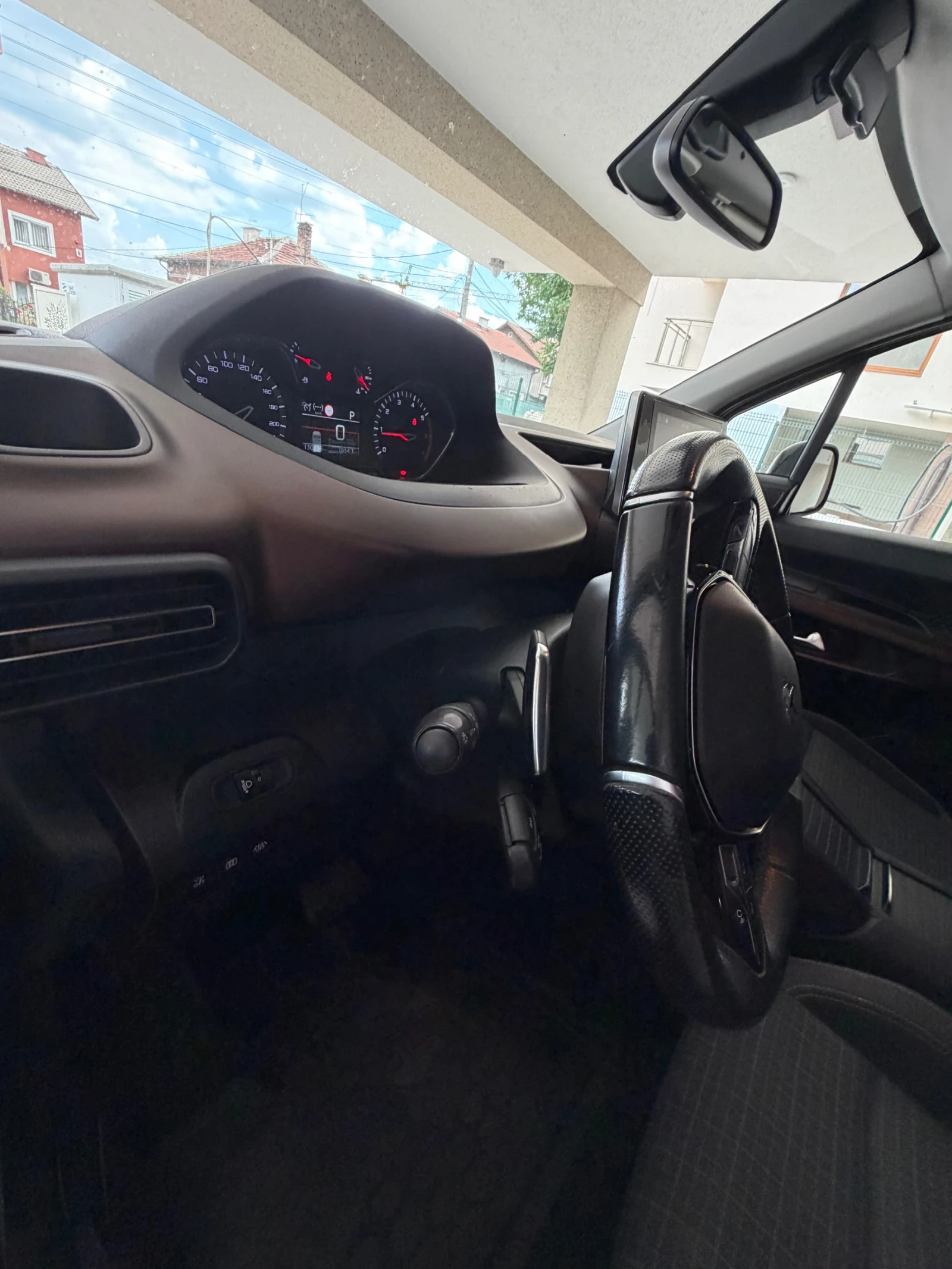 Peugeot Rifter GT LINE, снимка 12 - Автомобили и джипове - 55647683