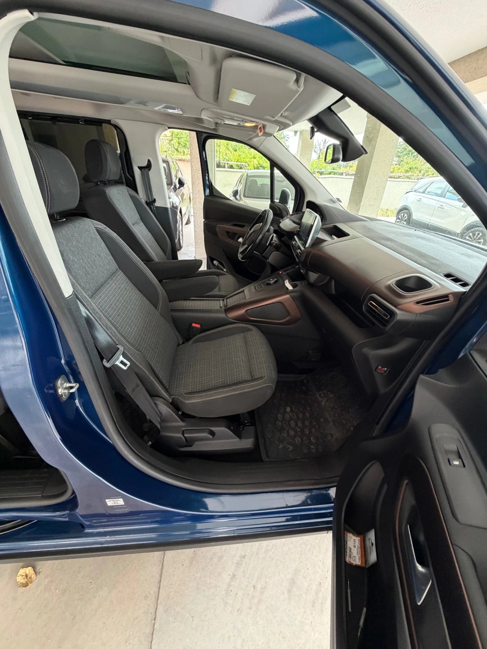 Peugeot Rifter GT LINE, снимка 10 - Автомобили и джипове - 55647683