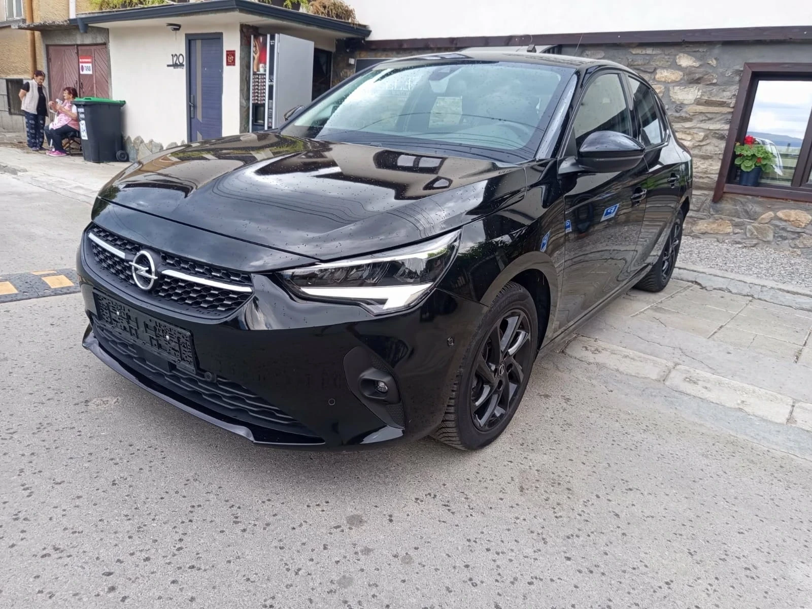 Opel Corsa 1.2 Турбо бенз.101к.с, снимка 4 - Автомобили и джипове - 56241404