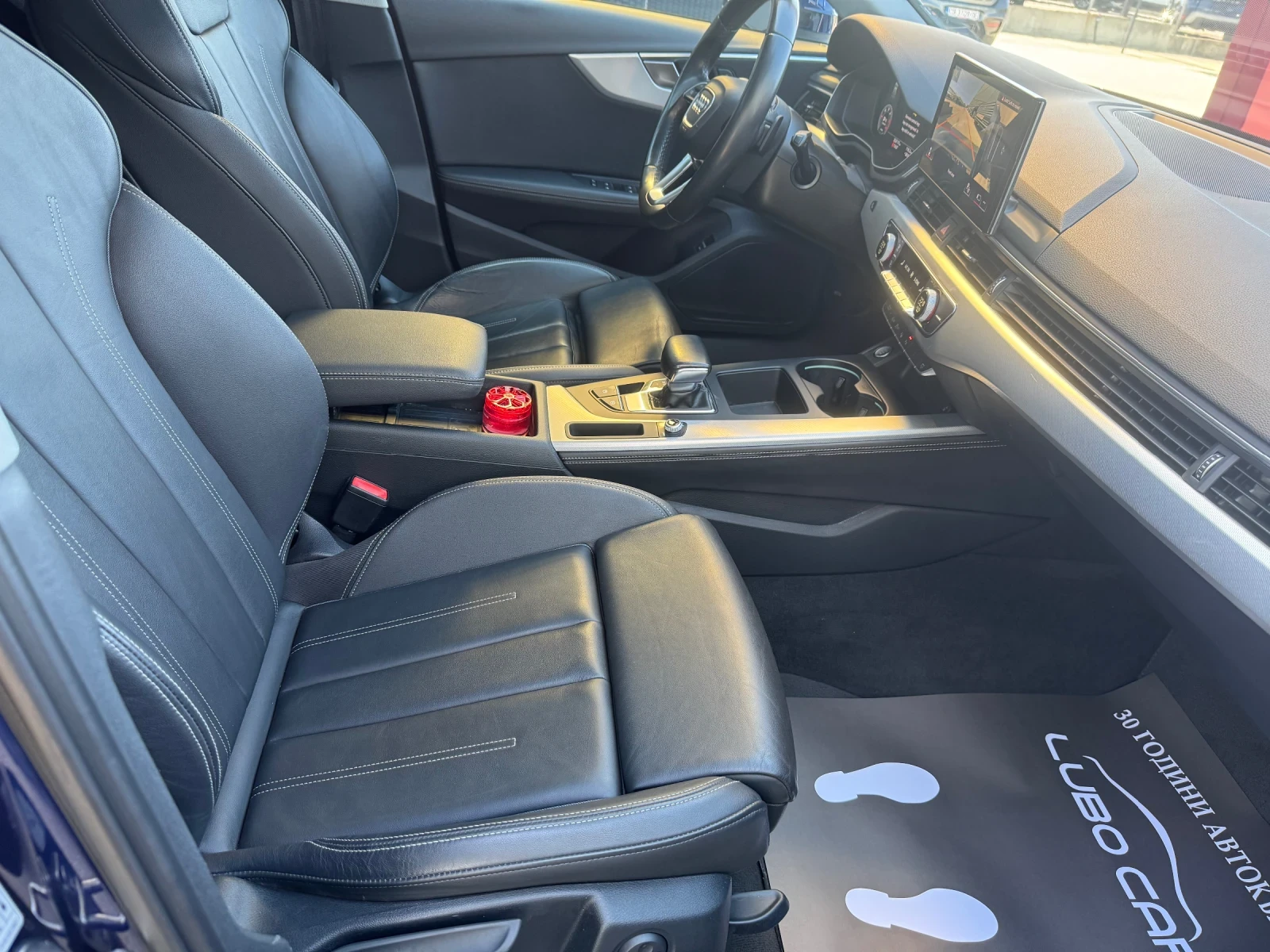 Audi A4 2.0D /S-LINE-КОЖА-360'-AUT-PANO-ЕКСТРИ-ОБСЛУЖЕ, снимка 14 - Автомобили и джипове - 56334554