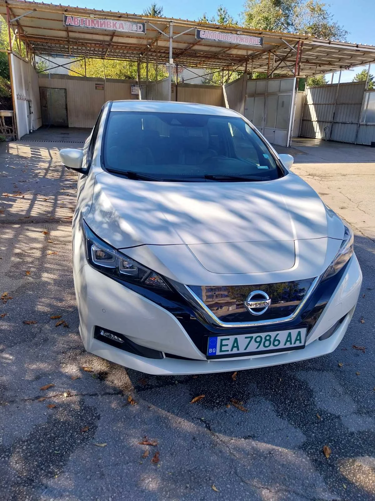 Nissan Leaf , снимка 10 - Автомобили и джипове - 56368408