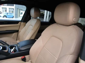 Porsche Cayenne * E Hybrid / SPORT DESIGN PKG/ 21/ EXTENDED LEATHE, снимка 12