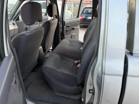 Nissan Navara 2, 5 TDI, снимка 11