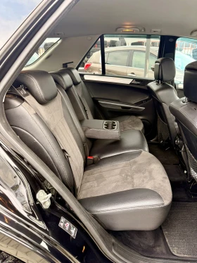 Mercedes-Benz ML 320 Топ* Обслужен* Всичко платено* Реален* Бартер*  - 15777 лв. / 8066.65 € - 24890913 9