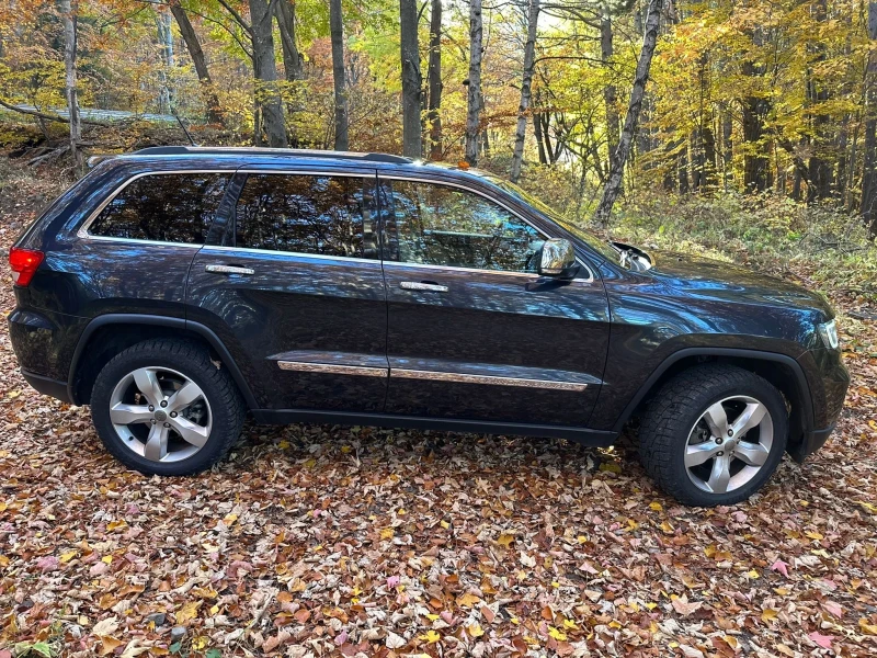 Jeep Grand cherokee Overland 5.7 Hemi, снимка 3 - Автомобили и джипове - 52620652