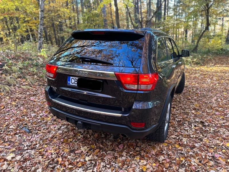 Jeep Grand cherokee Overland 5.7 Hemi, снимка 4 - Автомобили и джипове - 52620652