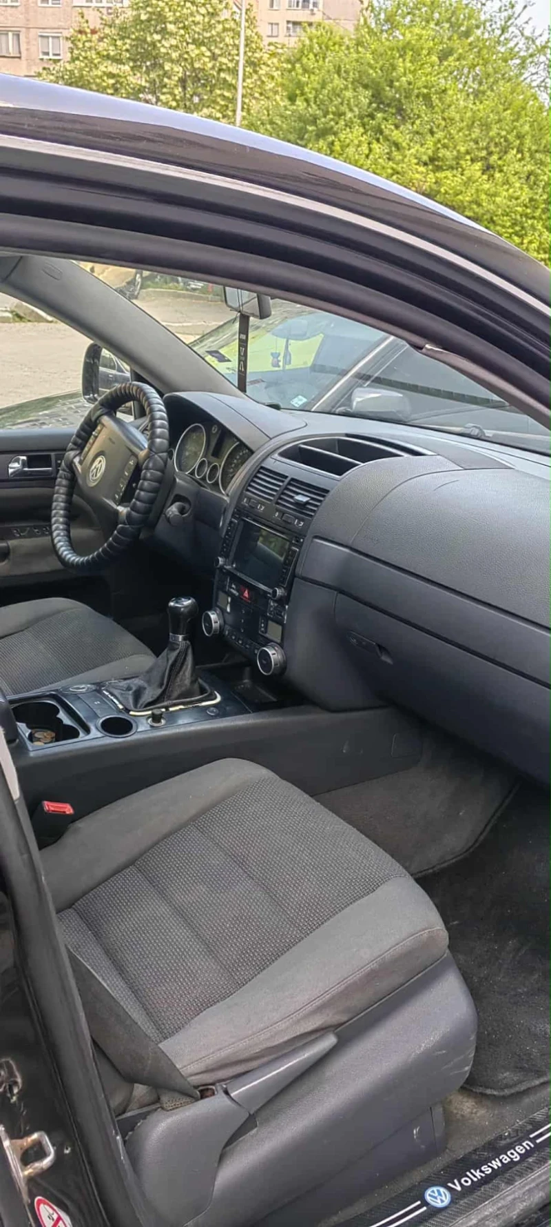 VW Touareg, снимка 5 - Автомобили и джипове - 52434683