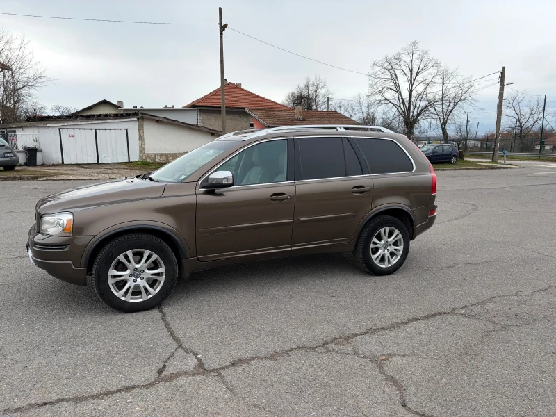 Volvo Xc90 D5, снимка 3 - Автомобили и джипове - 53560826