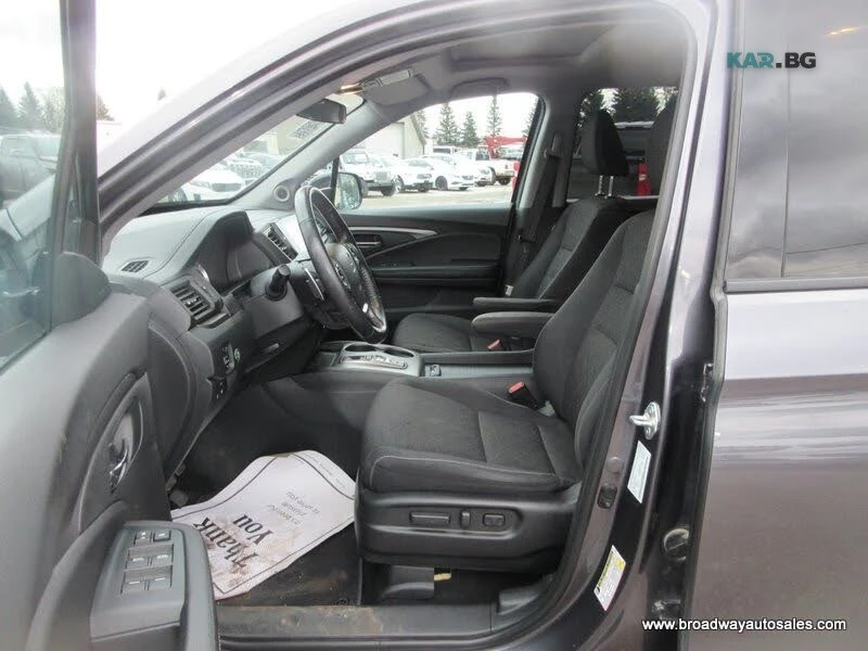 Honda Ridgeline Sport * AWD * АвтоКредит* (ЦЕНА ДО БГ), снимка 10 - Автомобили и джипове - 54643244