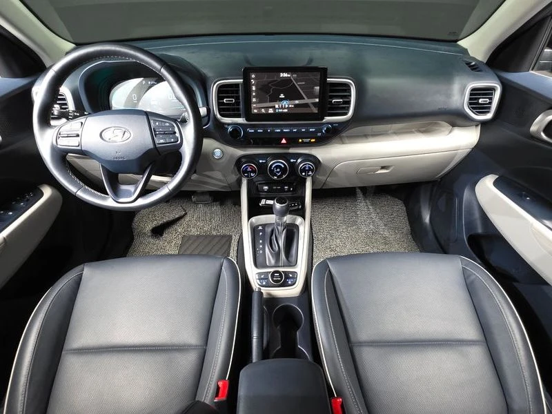 Hyundai Venue 1.6 Automatic КРАЙНА ЦЕНА: 18400 EUR !!!РЕАЛНА КРА, снимка 7 - Автомобили и джипове - 55968054