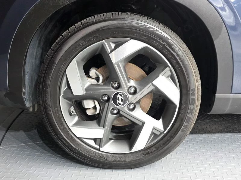 Hyundai Venue 1.6 Automatic КРАЙНА ЦЕНА: 18400 EUR !!!РЕАЛНА КРА, снимка 5 - Автомобили и джипове - 55968054