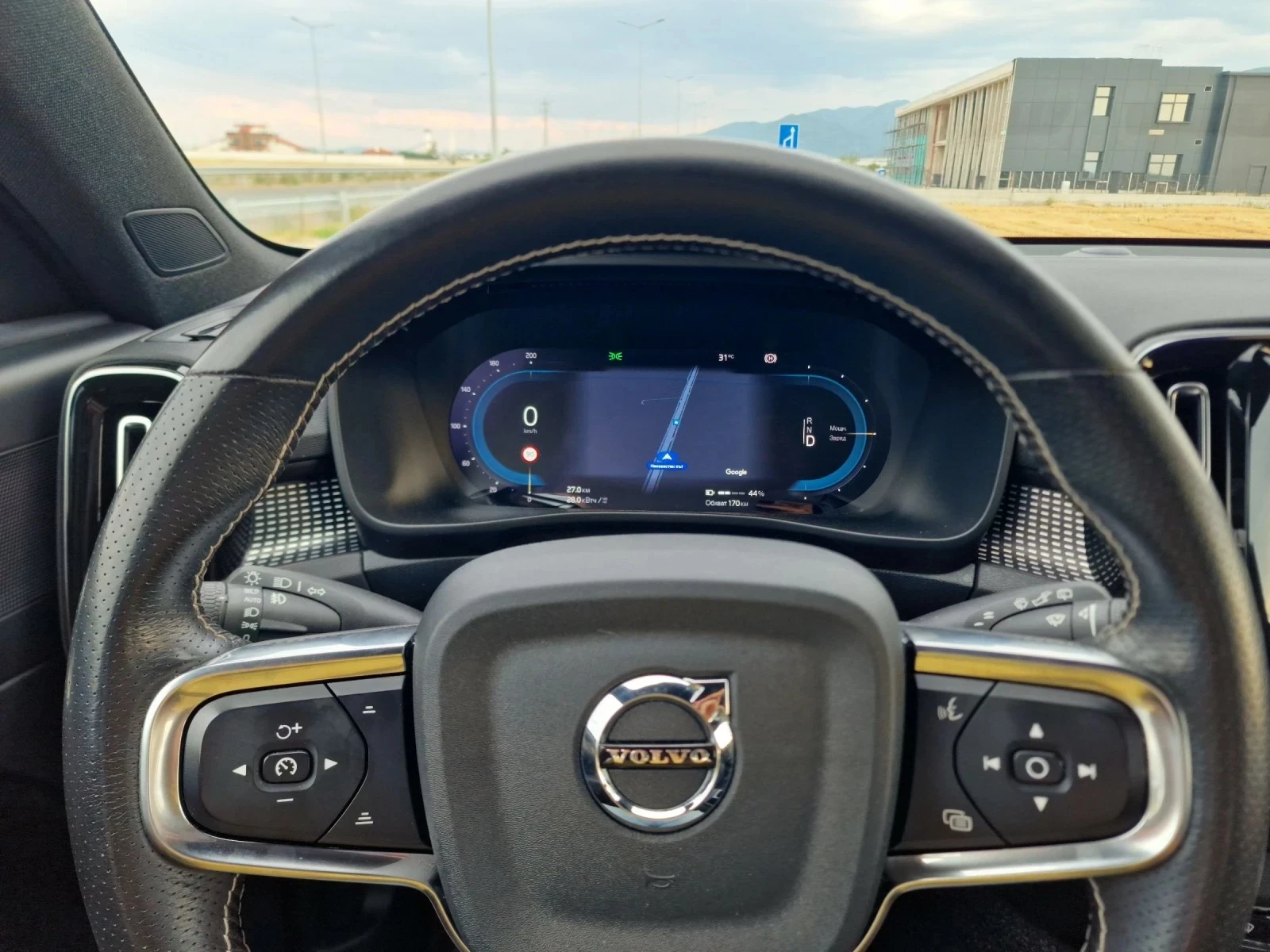 Volvo XC40 R-Design Recharge Twin-Engine 408PS (78kWh) | Mobile.bg   11