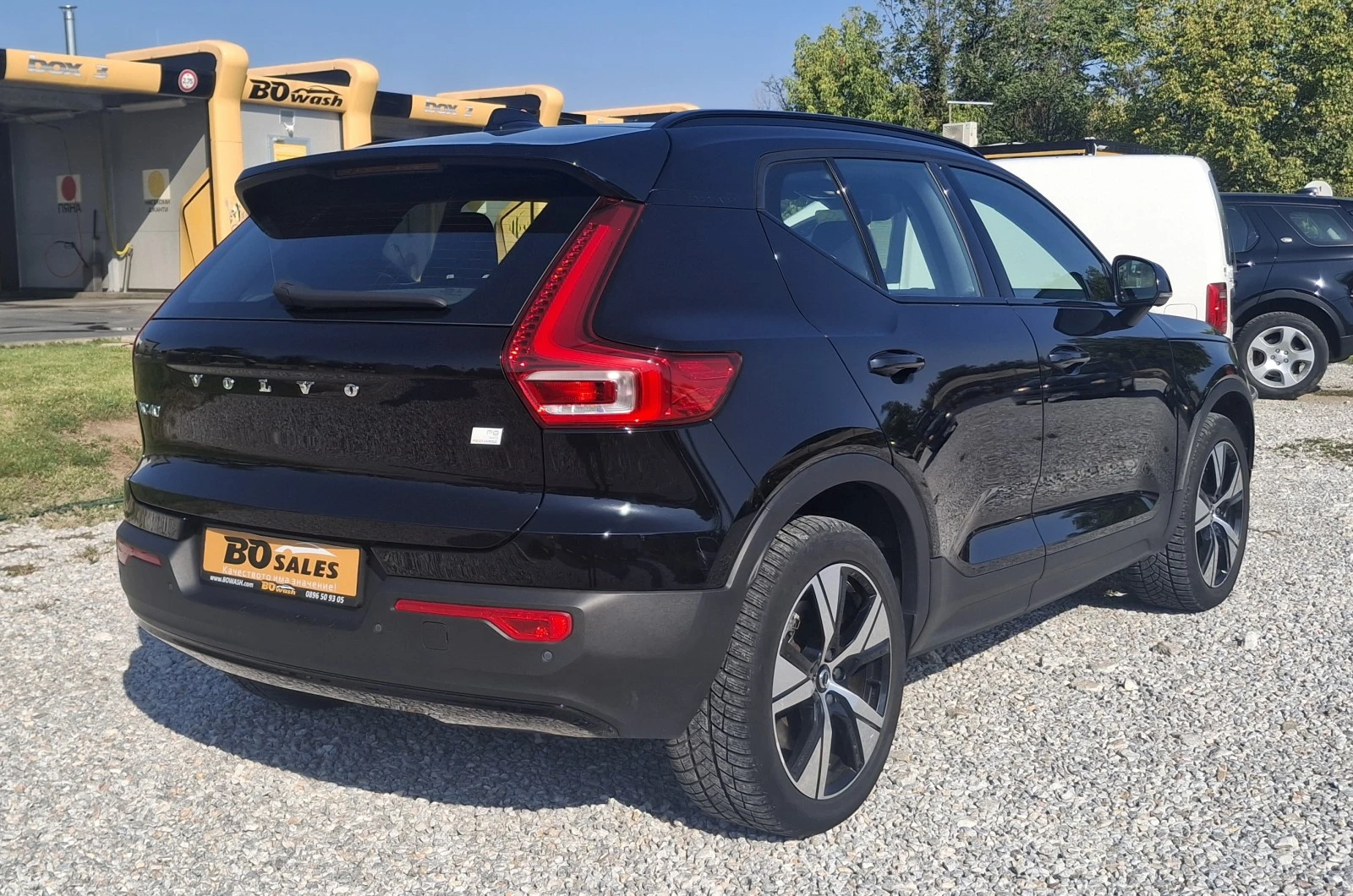 Volvo XC40 R-Design Recharge Twin-Engine 408PS (78kWh) - изображение 5