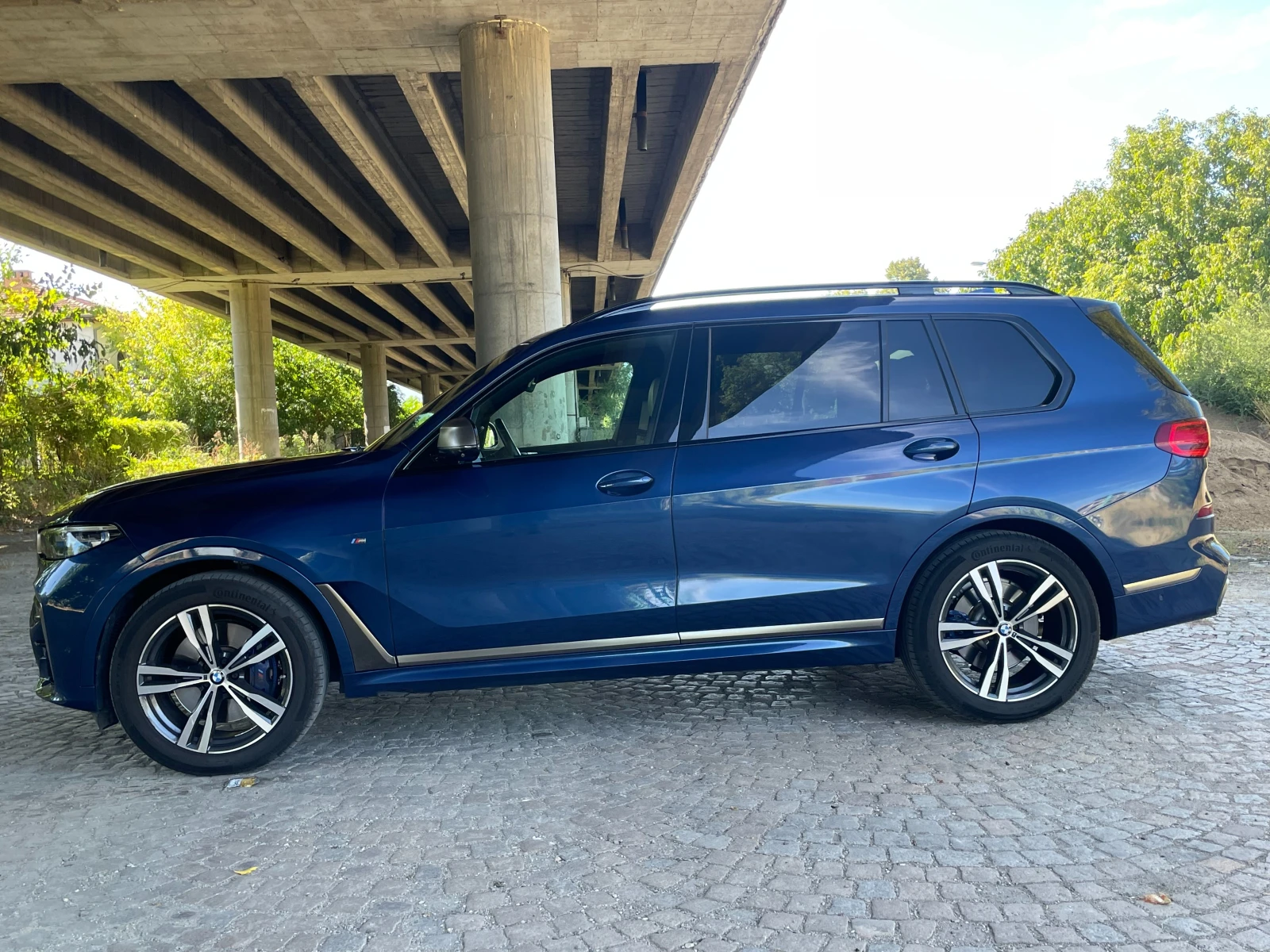 BMW X7  M50d xDrive-individual - изображение 5