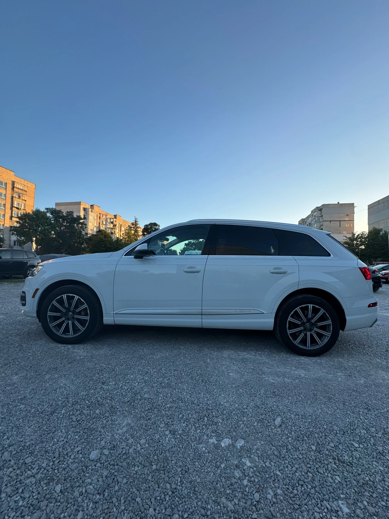 Audi Q7 Premium Plus 3.0TFSI - изображение 5