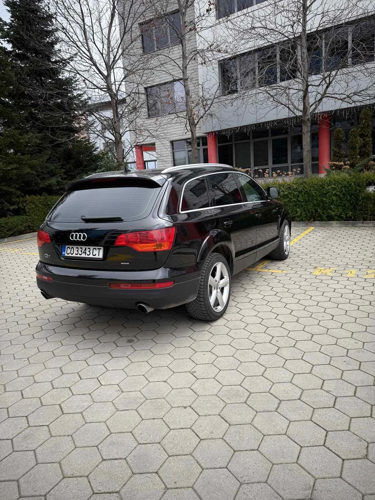 Audi Q7 3.0D, 239hp.S-line, Панорама, ТОП - изображение 4