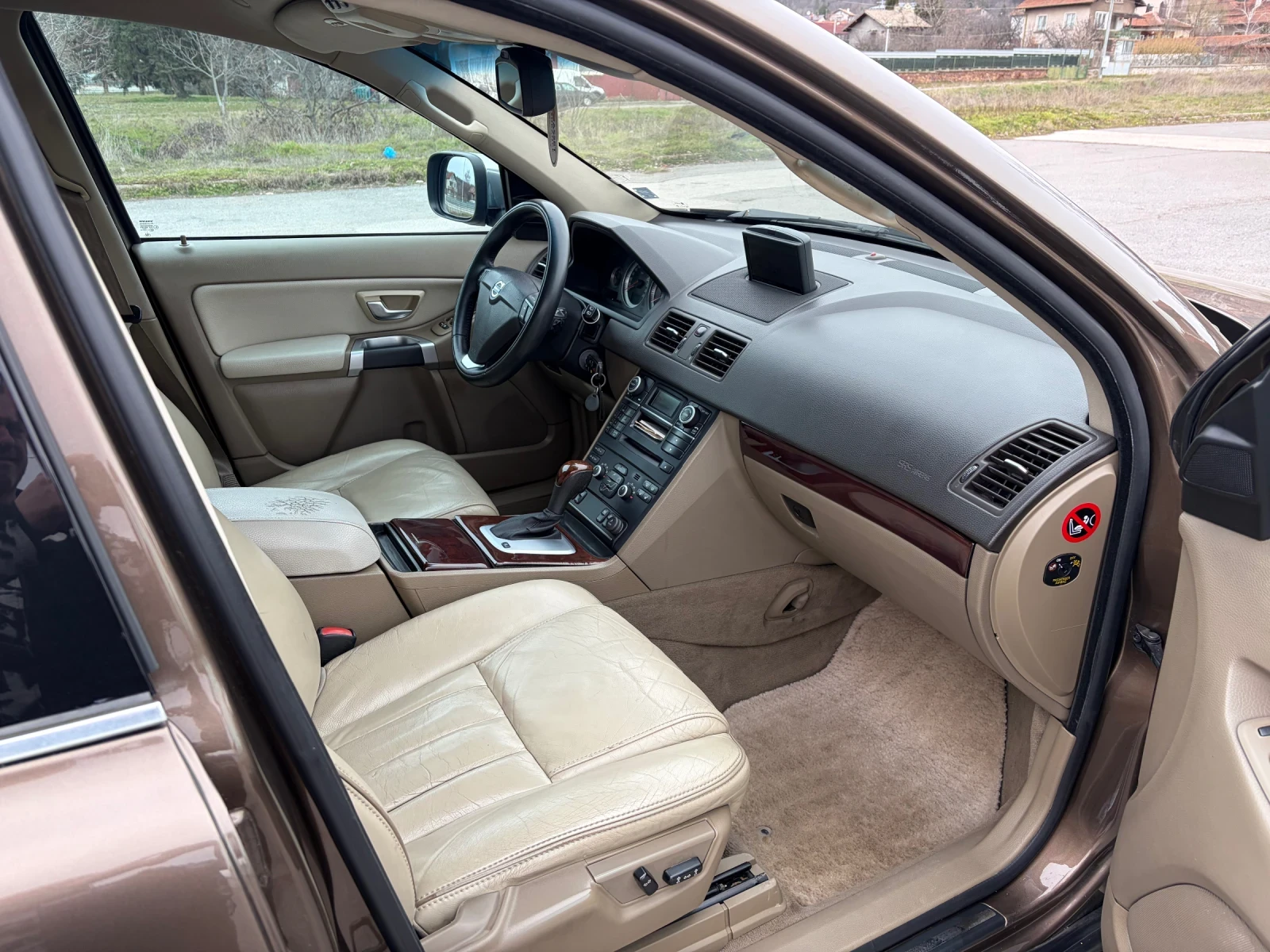 Volvo Xc90 D5 - изображение 8