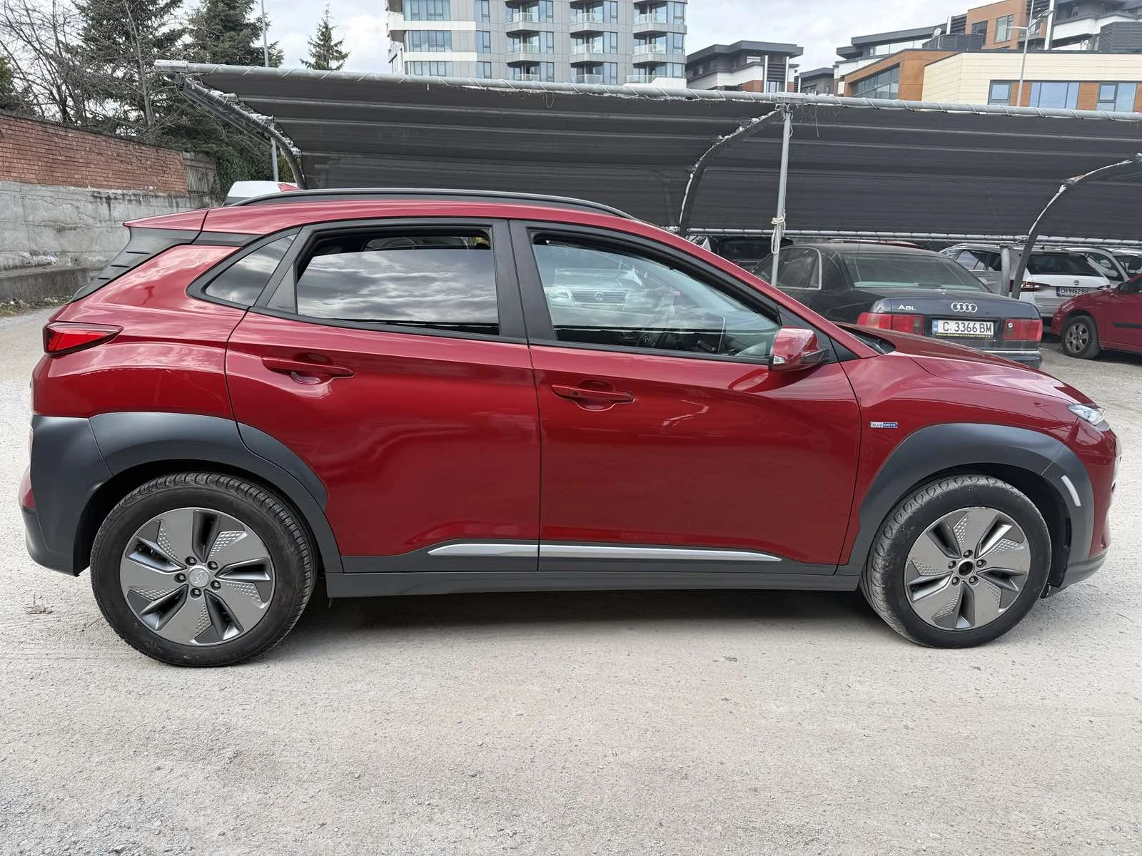 Hyundai Kona, снимка 4 - Автомобили и джипове - 53984863