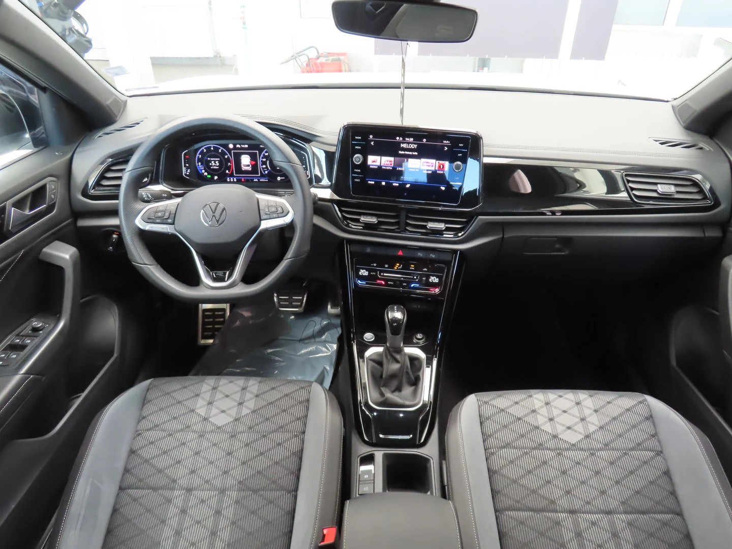 VW T-Roc | Mobile.bg � ����������� 9