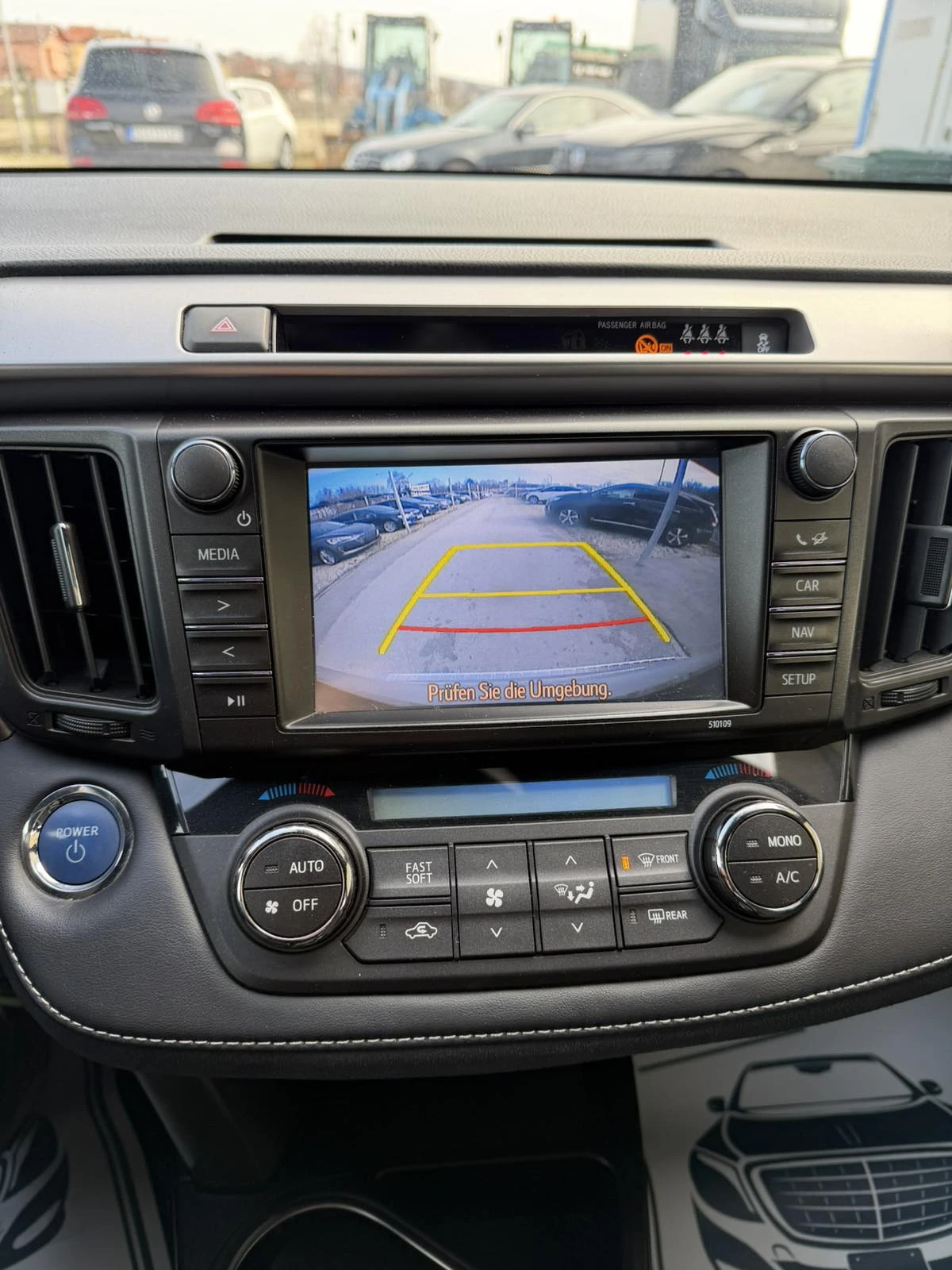 Toyota Rav4 2.5 Hybrid Швейцария, снимка 14 - Автомобили и джипове - 54677673