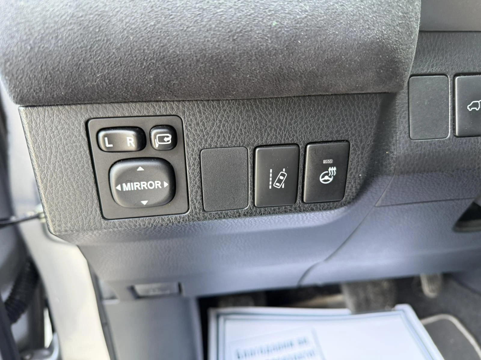 Toyota Rav4 2.5 Hybrid Швейцария, снимка 15 - Автомобили и джипове - 54677673