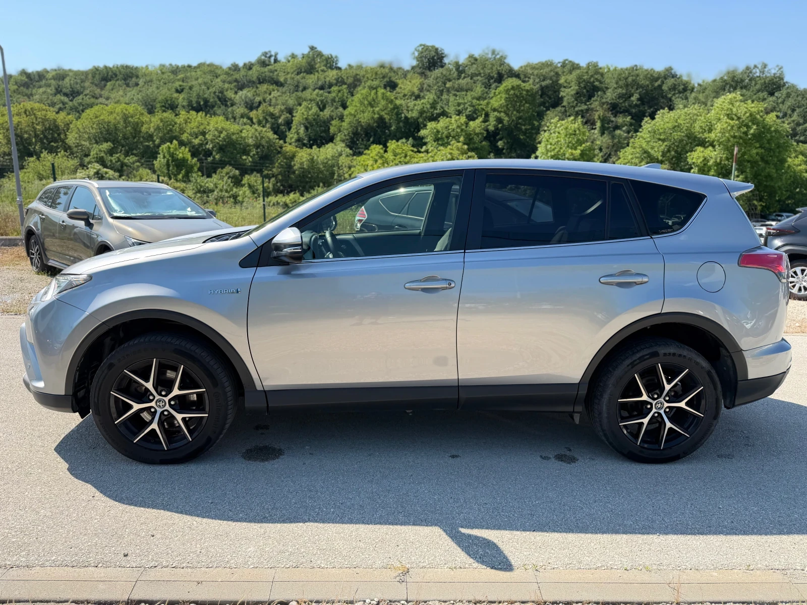 Toyota Rav4 2.5 Hybrid Швейцария, снимка 7 - Автомобили и джипове - 54677673