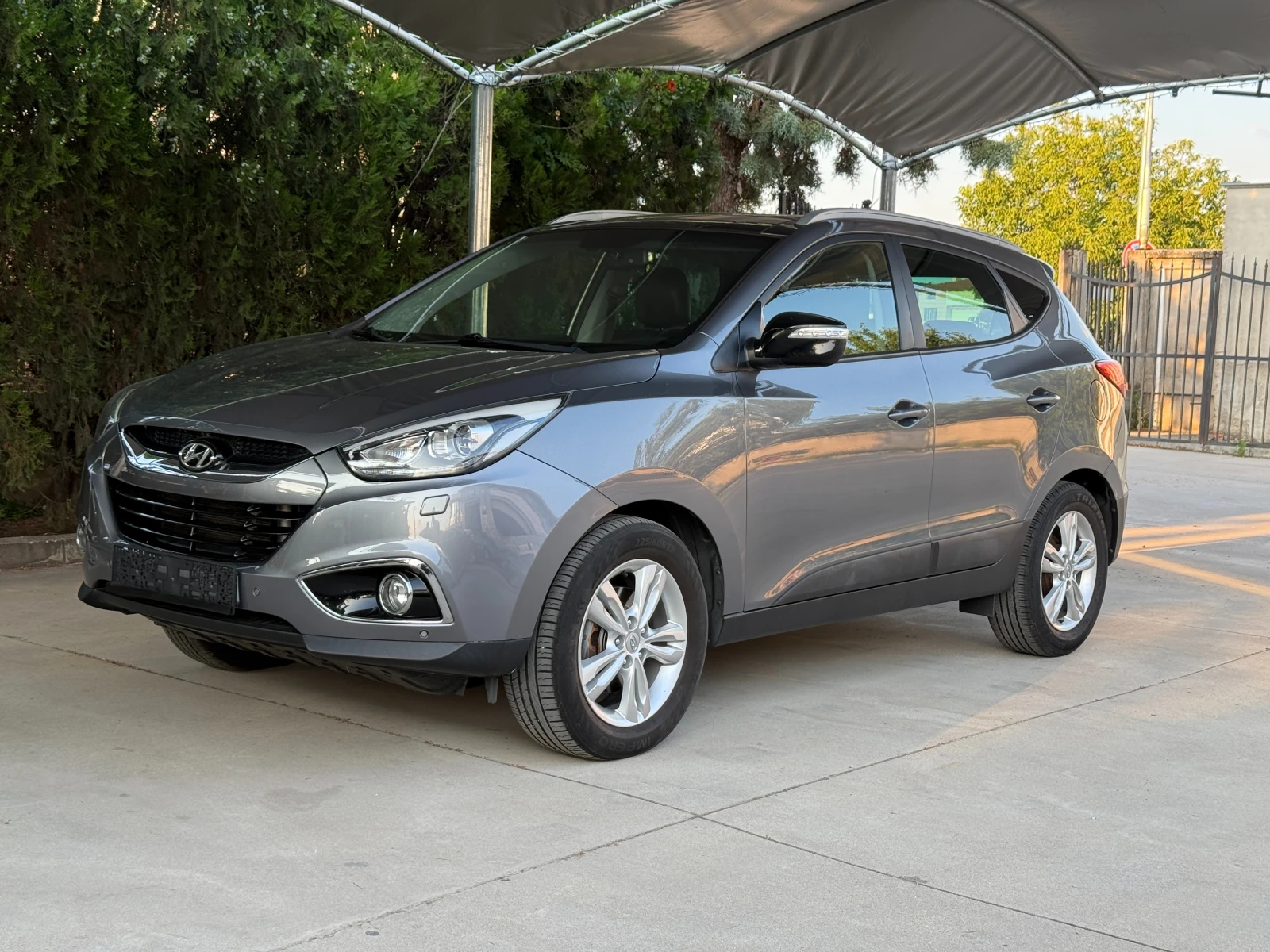 Hyundai IX35 2.0 CRDi Automatic | Панорама | Кожа | Навигация 