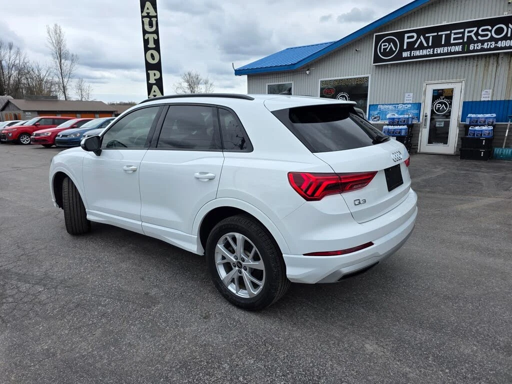 Audi Q3 45 TFSI QUATTRO KOMFORT* ПОДГРЕВ* ПАНО* КАМ, снимка 5 - Автомобили и джипове - 55486007