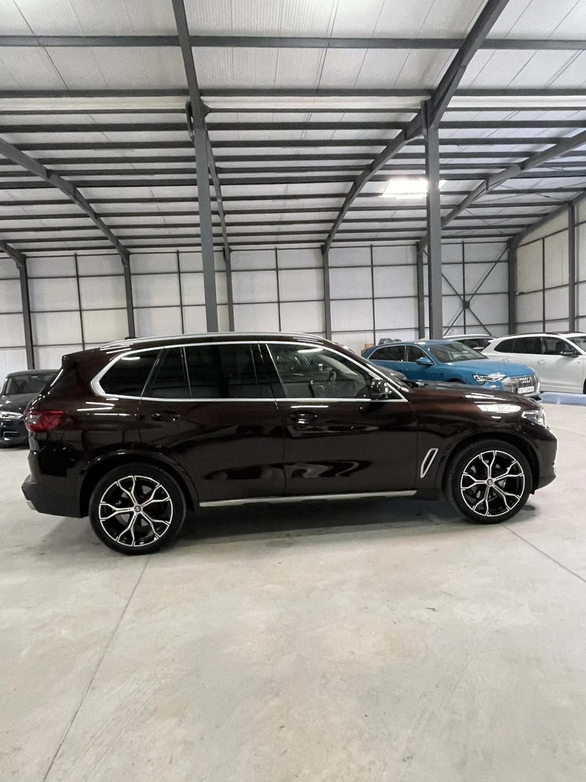 BMW X5 3.0D/individual/Laser/head-up/kamera/въздух/вакум/, снимка 6 - Автомобили и джипове - 56004741