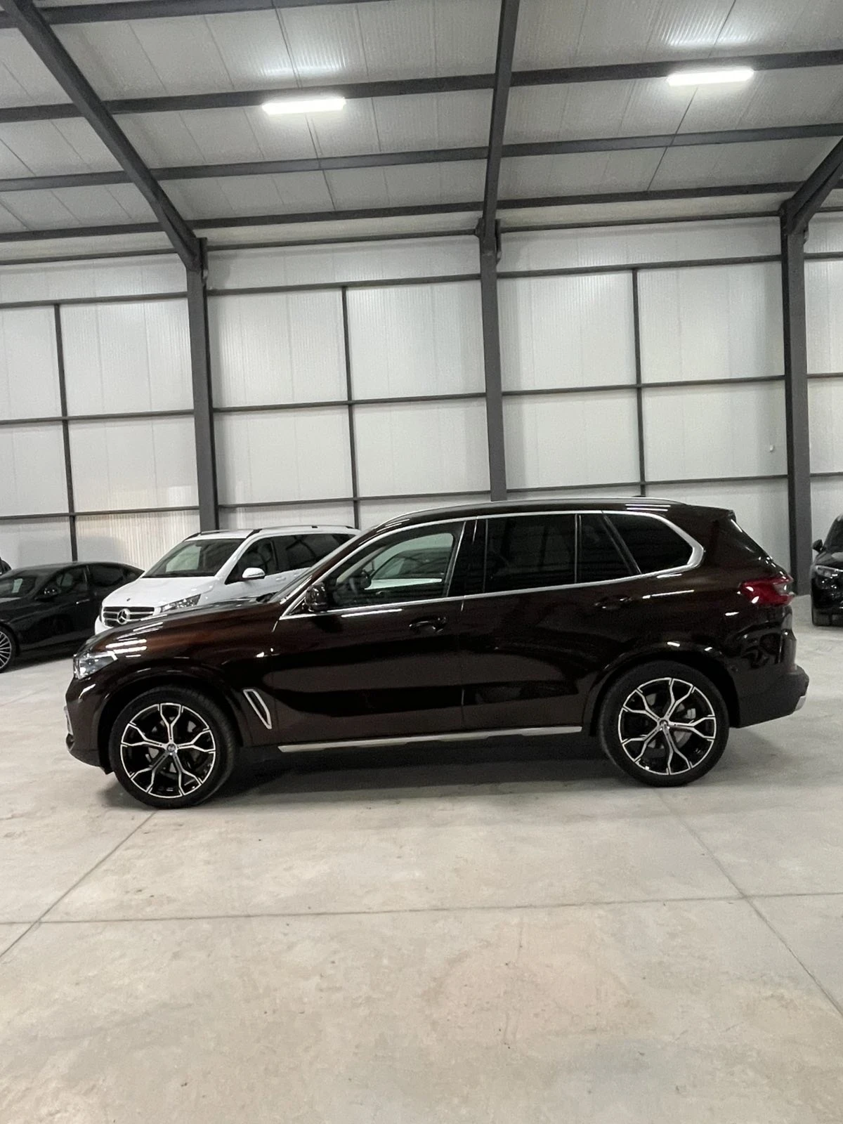 BMW X5 3.0D/individual/Laser/head-up/kamera/въздух/вакум/, снимка 7 - Автомобили и джипове - 56004741