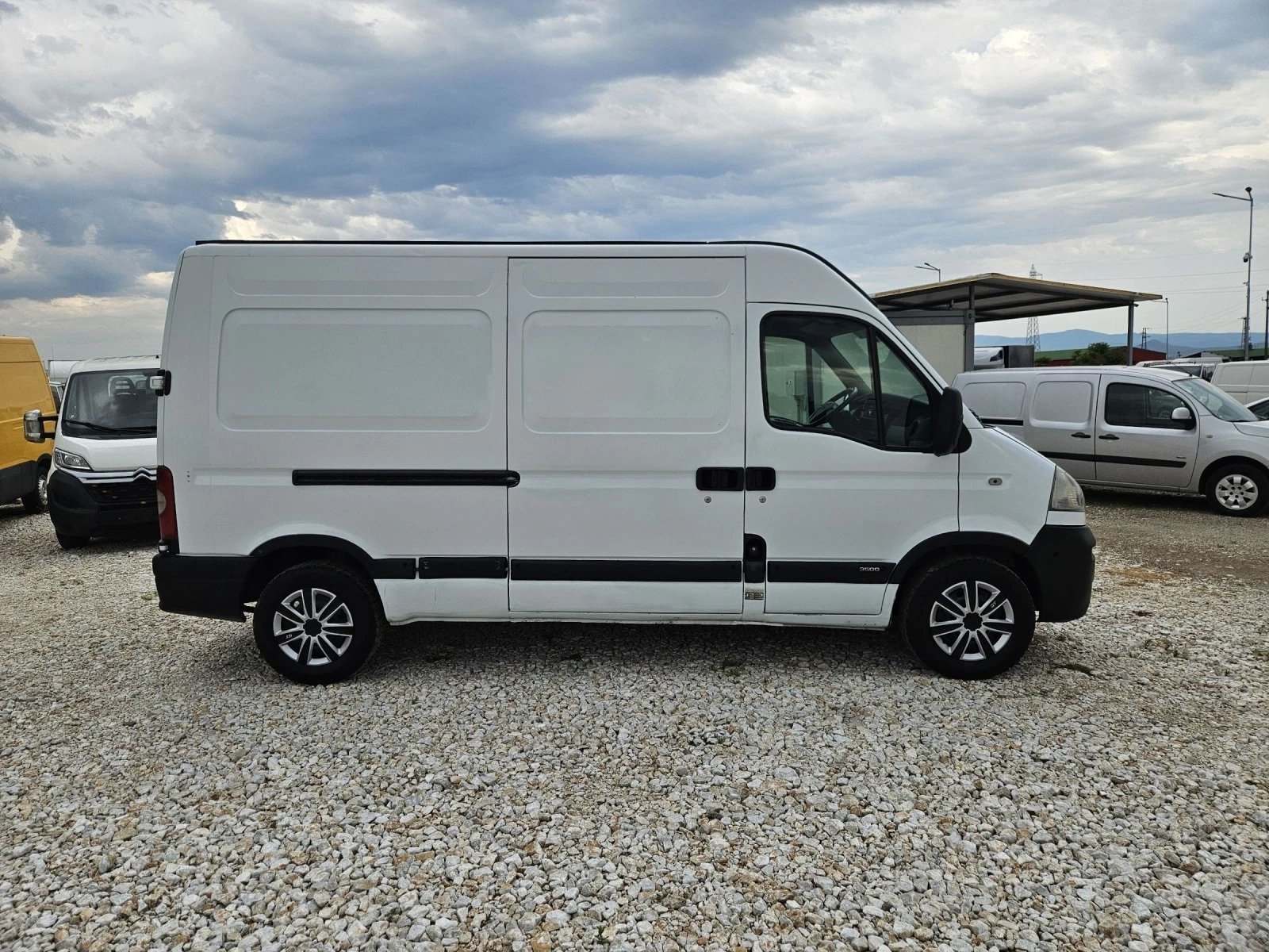 Opel Movano  - изображение 6