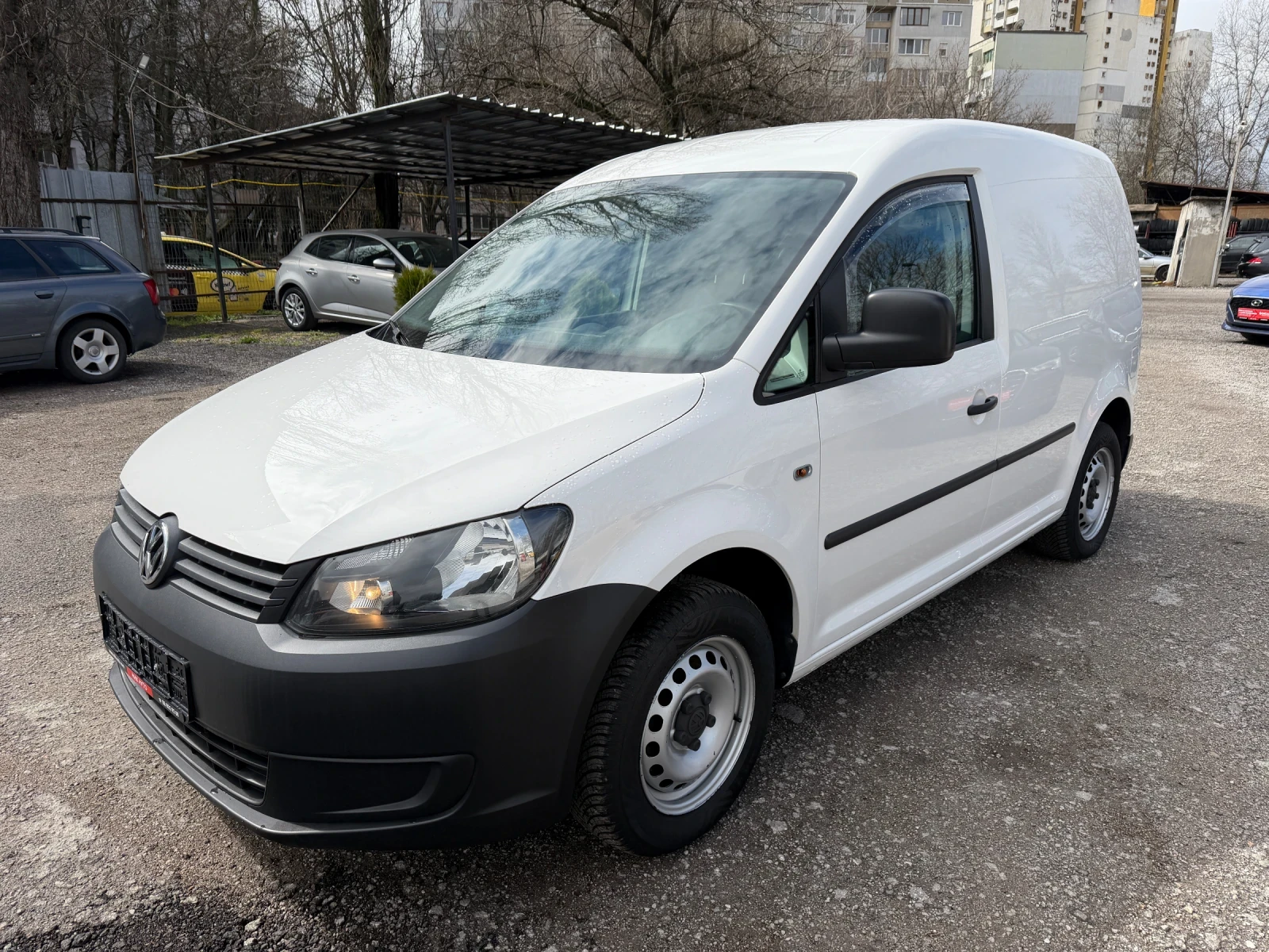 VW Caddy 1.2 TSI Климатик Euro 5, снимка 6 - Бусове и автобуси - 53994712