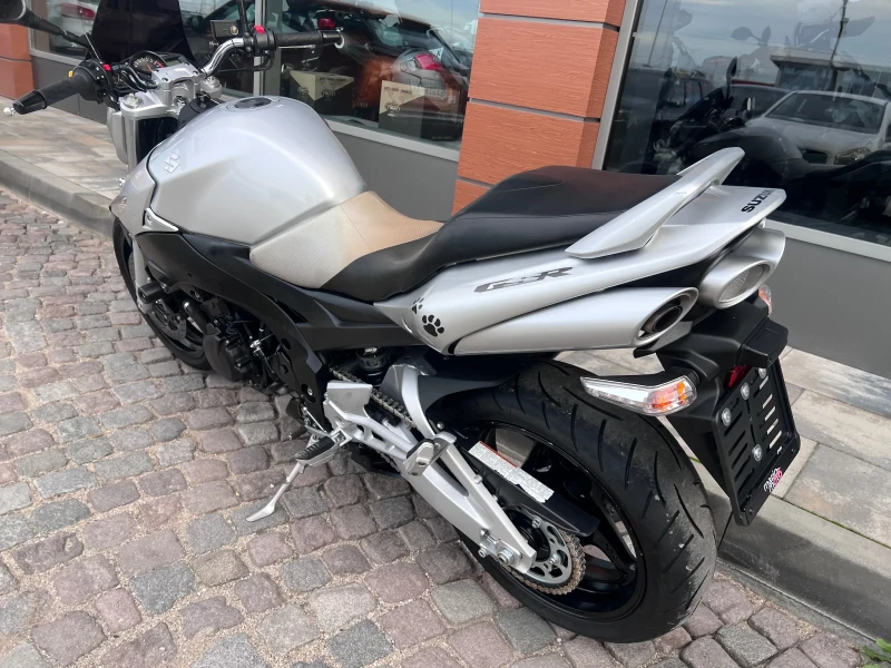 Suzuki Gsr 600, снимка 6 - Мотоциклети и мототехника - 52401868
