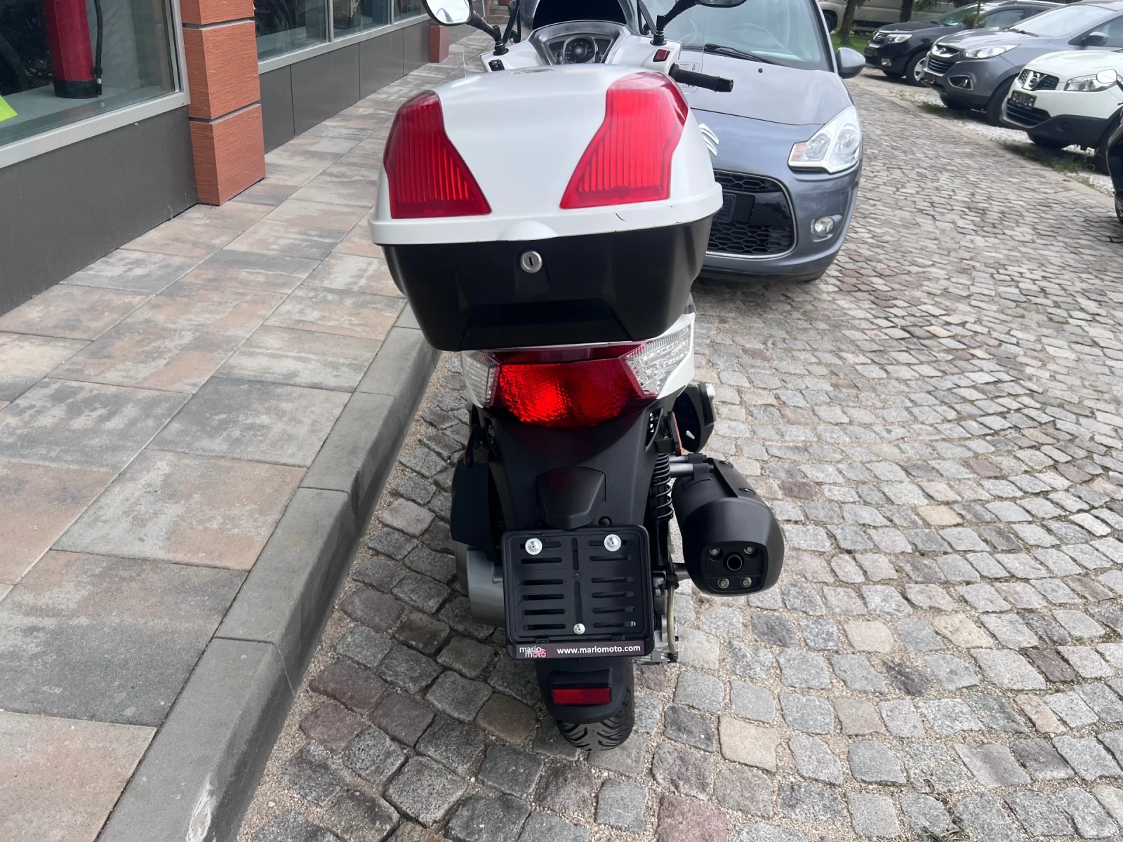 Kymco People 300 GT - изображение 8