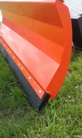 Трактор John Deere Гребло за сняг , снимка 5