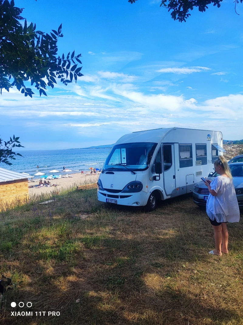 Кемпер Knaus, снимка 16 - Каравани и кемпери - 51884293