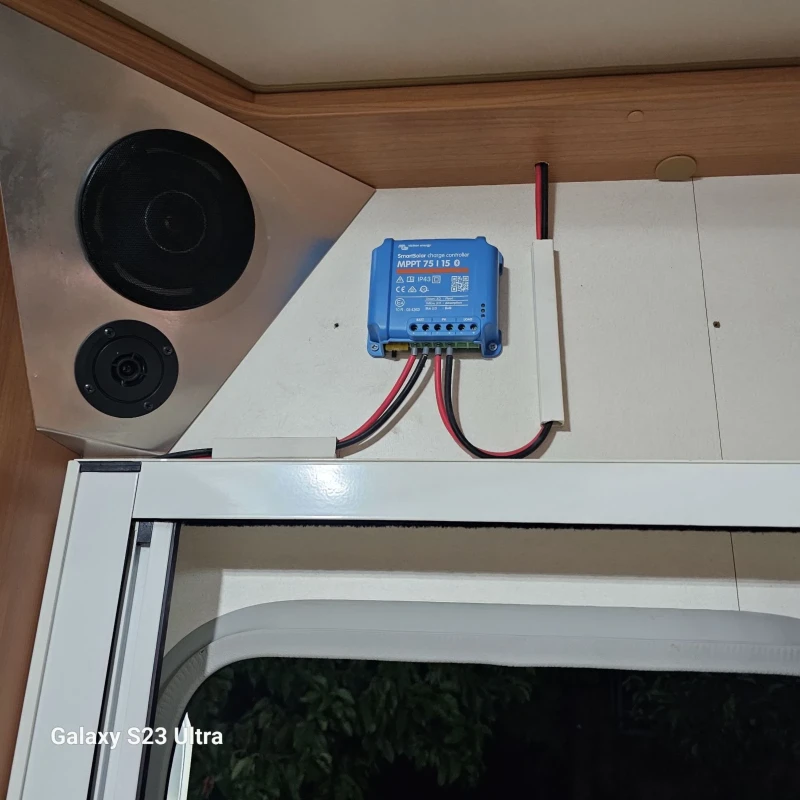 Кемпер Knaus, снимка 11 - Каравани и кемпери - 51884293