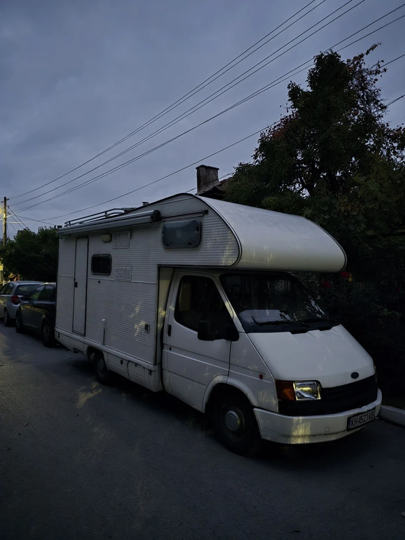 Кемпер Ford Transit , снимка 5 - Каравани и кемпери - 52849055