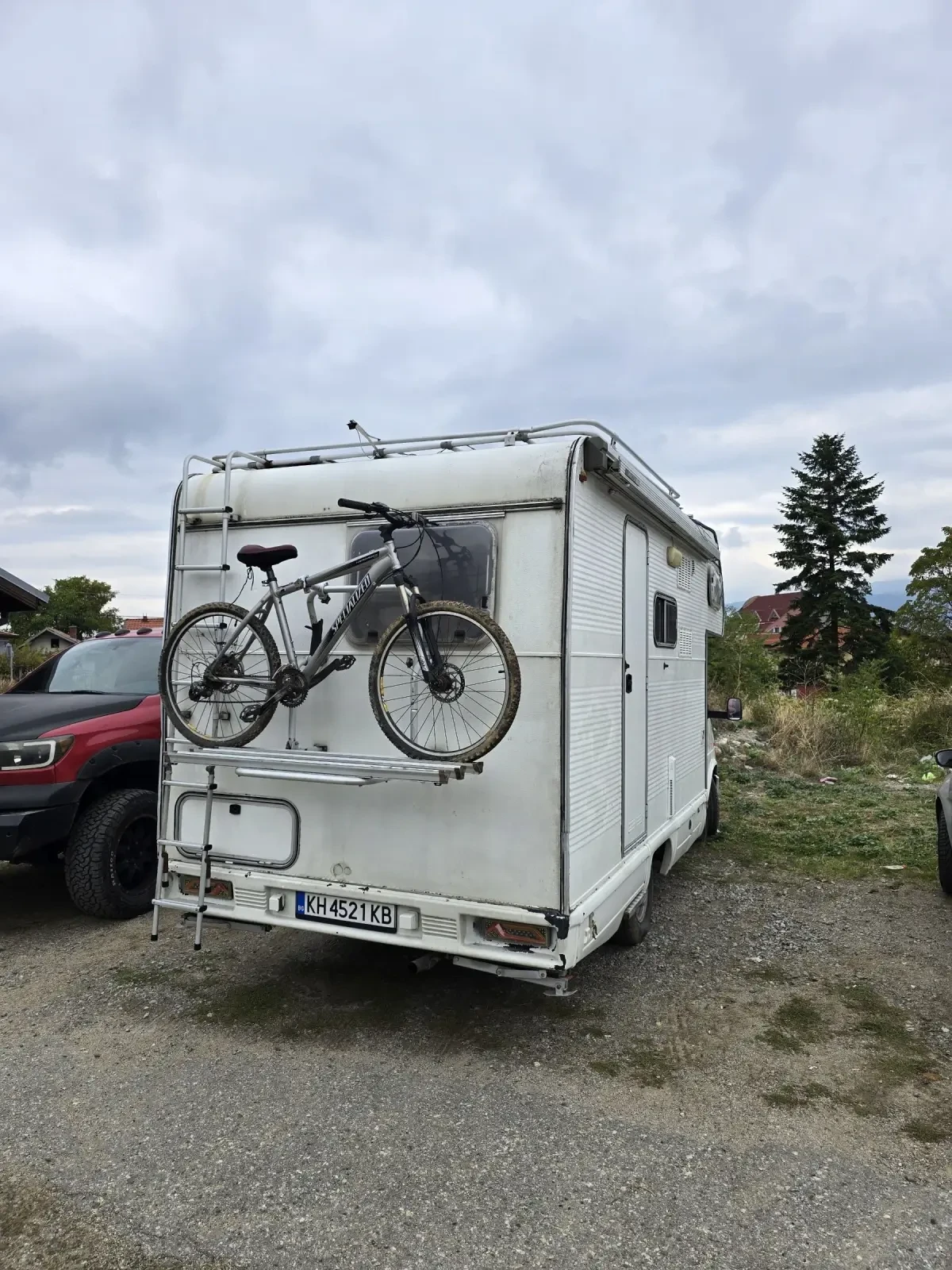 Кемпер Ford Transit  - изображение 2