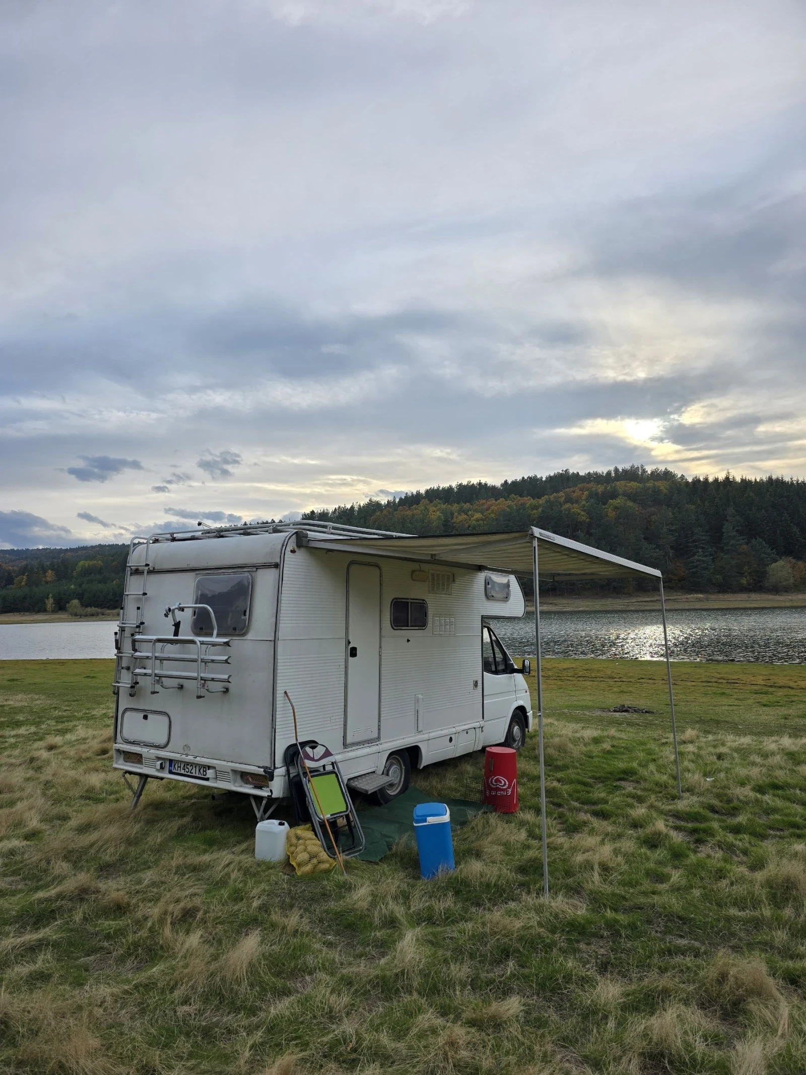 Кемпер Ford Transit  - изображение 3