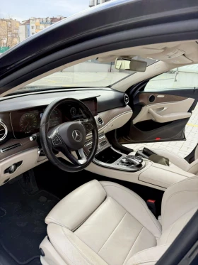 Mercedes-Benz E 220, снимка 13