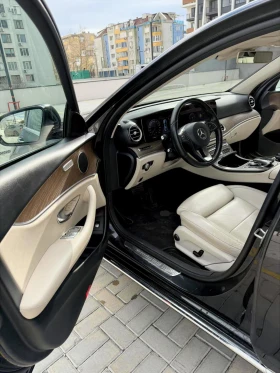 Mercedes-Benz E 220, снимка 12