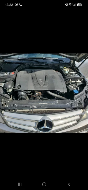 Mercedes-Benz 220, снимка 4