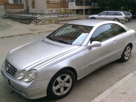 Mercedes-Benz CLK, снимка 3 - Автомобили и джипове - 45758947